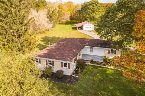 7352 E River Rd, Rush, NY 14543