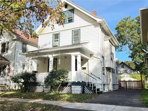 106 Barberry, Rochester, NY 14621