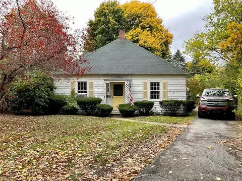 2 Circle Rd, North Dansville, NY 14437