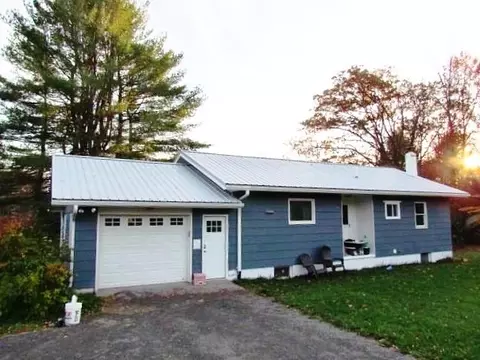 520 Blenheim Hill Rd, Stamford, NY 12167