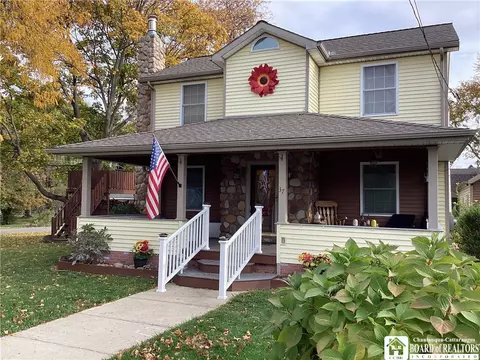 37 Central Ave, Brocton, NY 14716