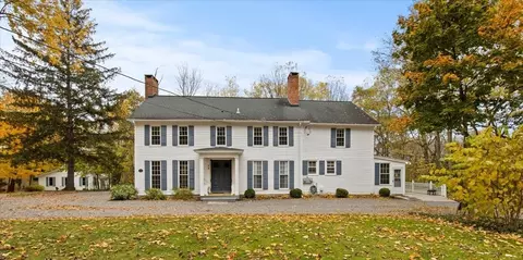 34 Scotts Henrietta Rd, Wheatland, NY 14546