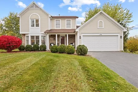 306 Chelsea Meadows Dr, West Henrietta, NY 14586