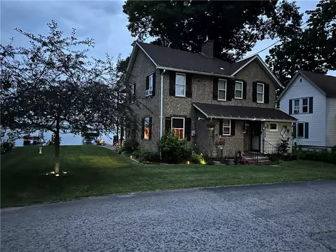 5726 Old Orchard Pt, Livonia, NY 14487