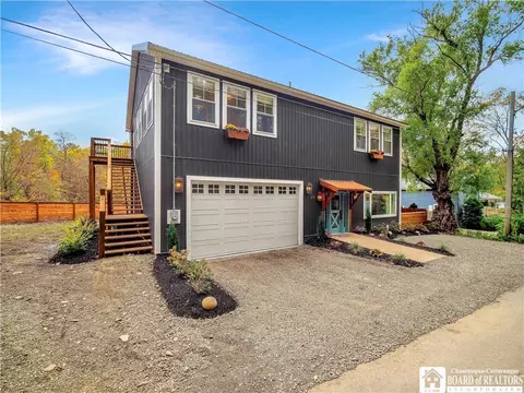 10 N Water St, Westfield, NY 14787