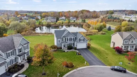 852 Esjay Dr, Victor, NY 14564