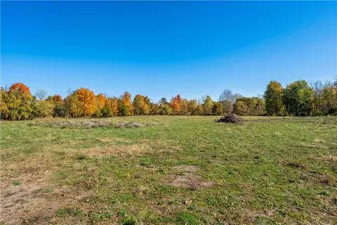69 State St, Murray, NY 14470 photo 3