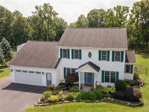 26 Pennsylvania Ave, Avon, NY 14414