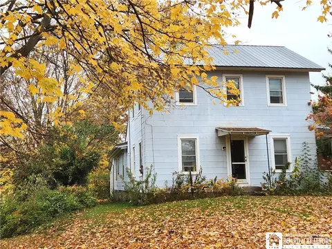9673 Wilson Rd, Pomfret, NY 14063