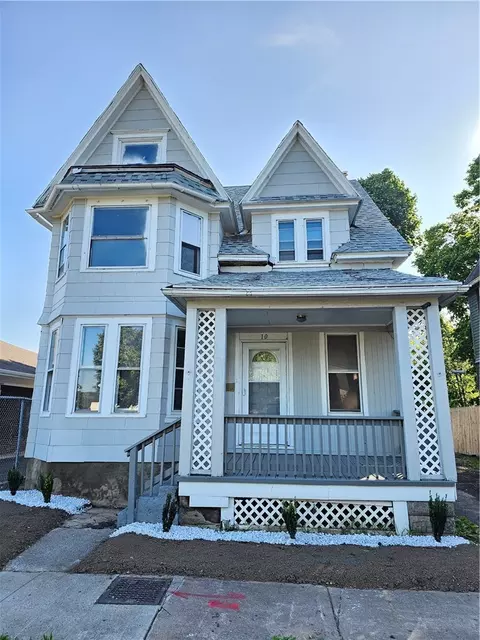 10 Churchlea Pl, Rochester, NY 14611