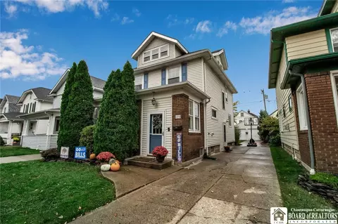 139 Mang Ave, Kenmore, NY 14217