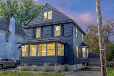 9 Alonzo St, Rochester, NY 14612