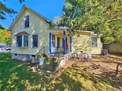 697 Fair View Ave, Jerusalem, NY 14527