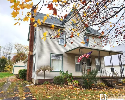 333 Central Ave, Hanover, NY 14136