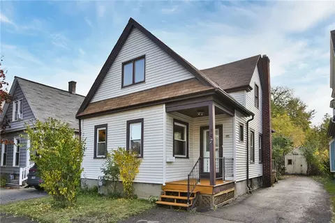 72 Bloomfield Pl, Rochester, NY 14620