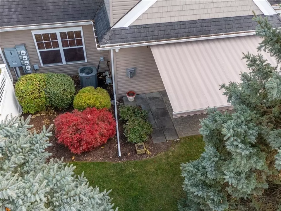 302 Rivers Run, Rochester, NY 14623 33 Photos Movoto