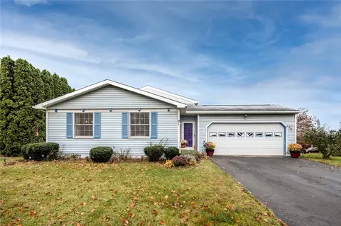 91 Brandywine Ter, Rochester, NY 14623