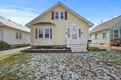191 Florence Ave, Greece, NY 14616