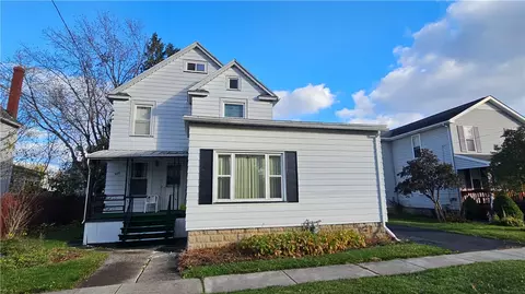 229 Liberty St, Batavia, NY 14020