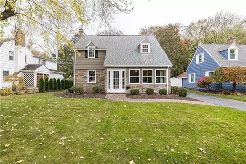 275 Brooklawn Dr, Rochester, NY 14618
