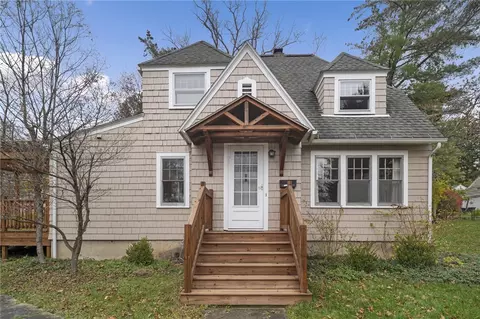 1204 E State St, Ithaca, NY 14850 photo 1