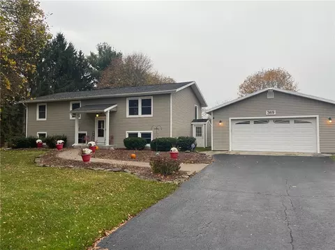 369 Root Rd, Sweden, NY 14420