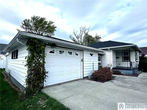 74 E Benton St, Dunkirk, NY 14048 photo 3