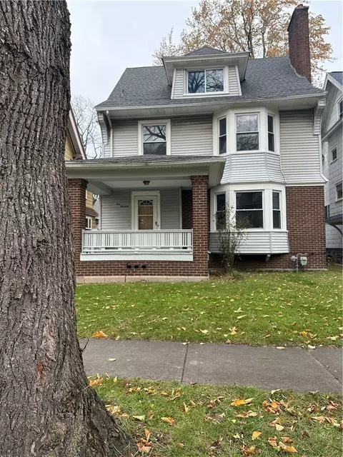 114 Aberdeen St, Rochester, NY 14619