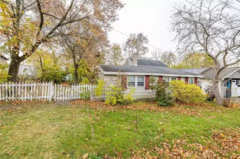 4615 Maiden Ln, Canandaigua, NY 14424