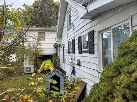 369 Stone Rd, Greece, NY 14616 photo 3