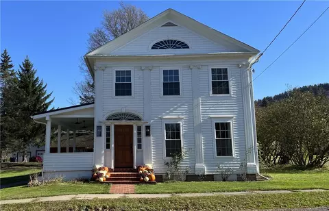6888 County Highway 18, Plainfield, NY 13491