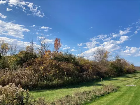 0 Hook Rd, Farmington, NY 14425