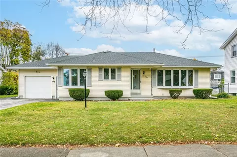 44 Brookdale Park, Irondequoit, NY 14609