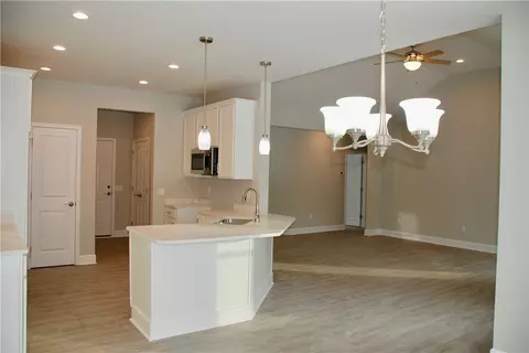 553 Webster Rd, Webster, NY 14580 photo 17