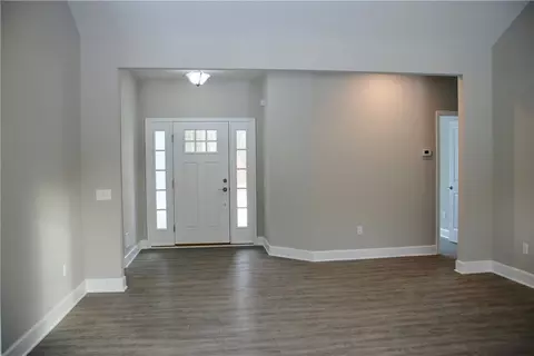 553 Webster Rd, Webster, NY 14580 photo 9