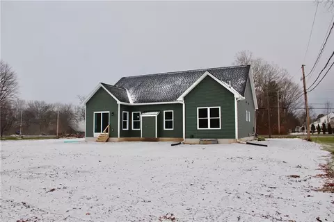 553 Webster Rd, Webster, NY 14580 photo 47