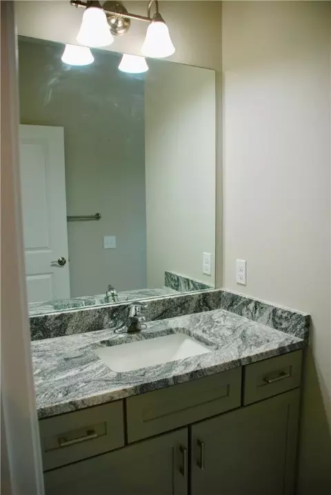 553 Webster Rd, Webster, NY 14580 photo 35