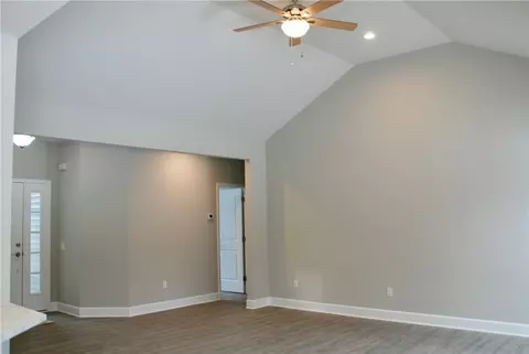 553 Webster Rd, Webster, NY 14580 photo 10