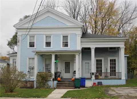 221 W Park St, Albion, NY 14411