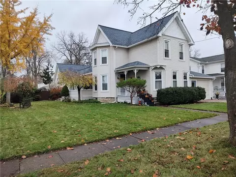 25 Troy St, Seneca Falls, NY 13148