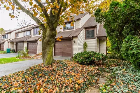 26 Menlo Pl, Rochester, NY 14620