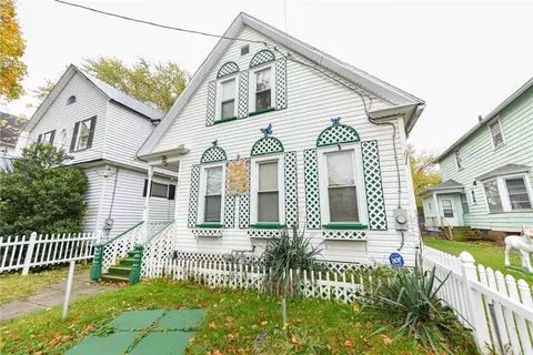 93 Herald St, Rochester, NY 14621