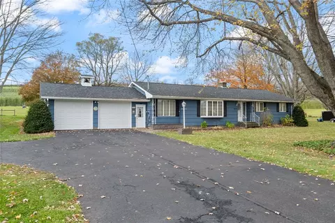 4259 Cory Corners Rd, Marion, NY 14505