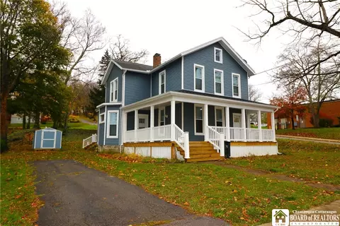 147 Central Ave, Hanover, NY 14136