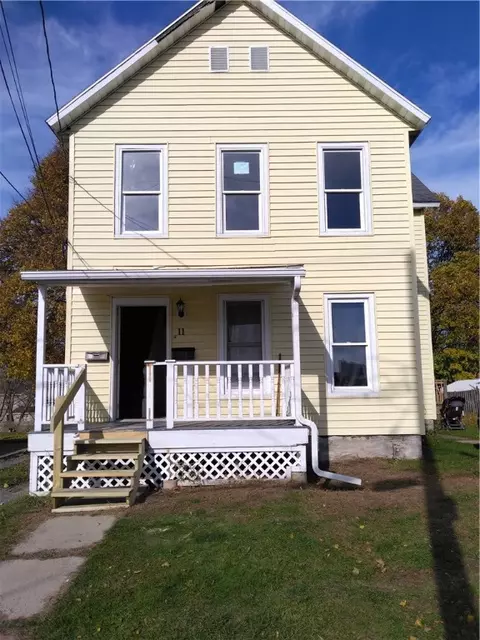11 Madison Ave, Auburn, NY 13021