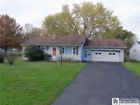 99 Seymour St, Pomfret, NY 14063