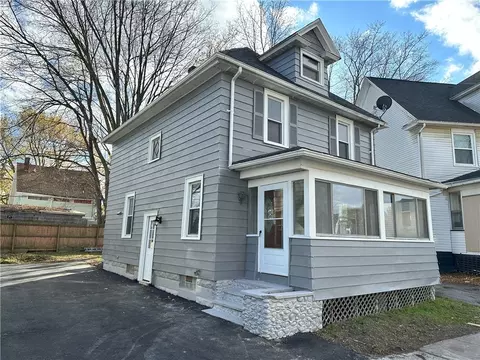 9 Elsdon St, Rochester, NY 14606