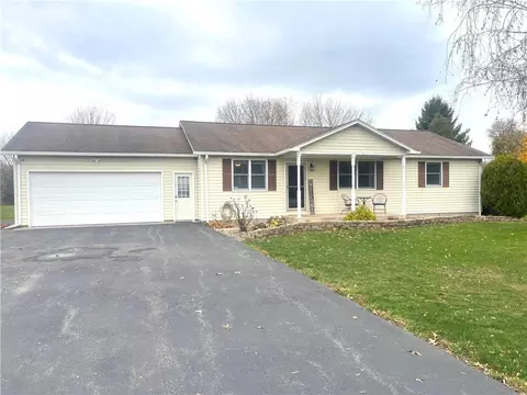 3201 Arcadia Zurich Norris Rd, Arcadia, NY 14489