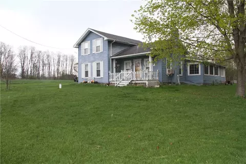9482 County Route 87, Wayne, NY 14840