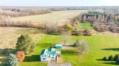 4606 State Route 414, North Rose, NY 14516